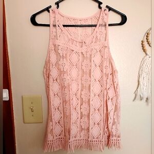 📦LAST CHANCE! ☀️3/$20 Summer Sale - Pink lace top